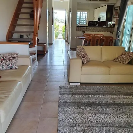 Melanta Pissouri